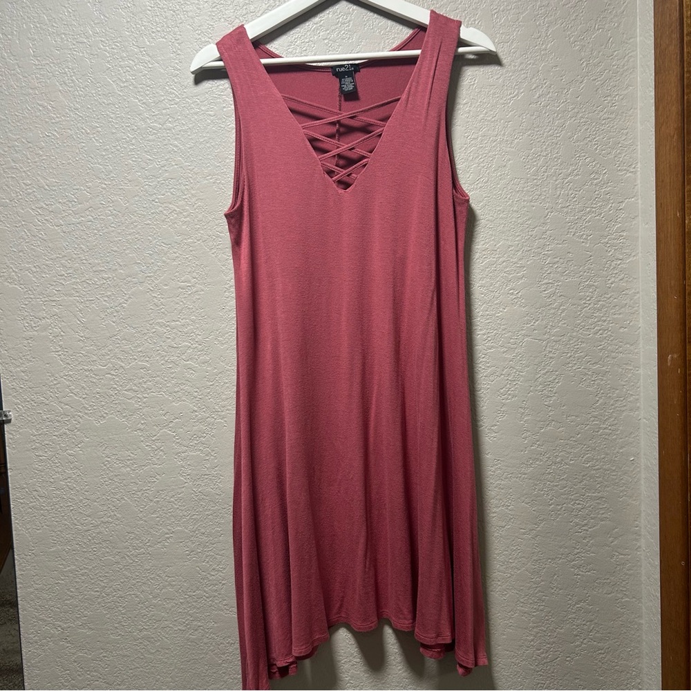 Rue21 Knee Length Dress Pink - M